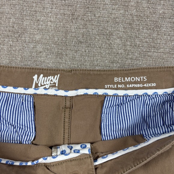 Mugsy Jeans Belmonts Khaki Pants Men's Size 42x30 EUC K4PNBG - Picture 4 of 8